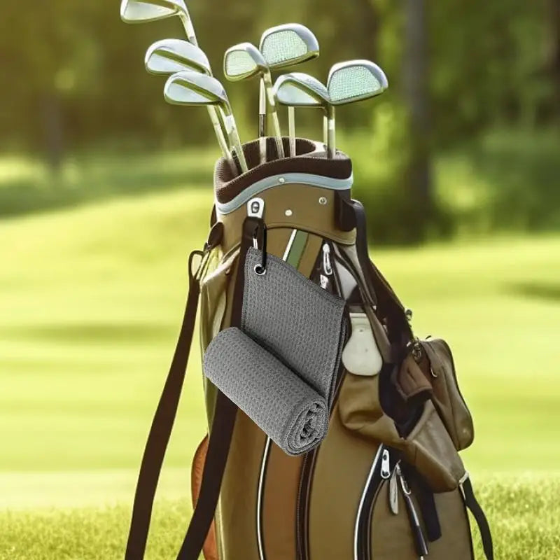 Golf Towel Microfiber Fabric for Golf Lovers Soft Absorbent Golf Club Cleaner Rag Clip Golf Accessories Golf Club Cleaning Towel
